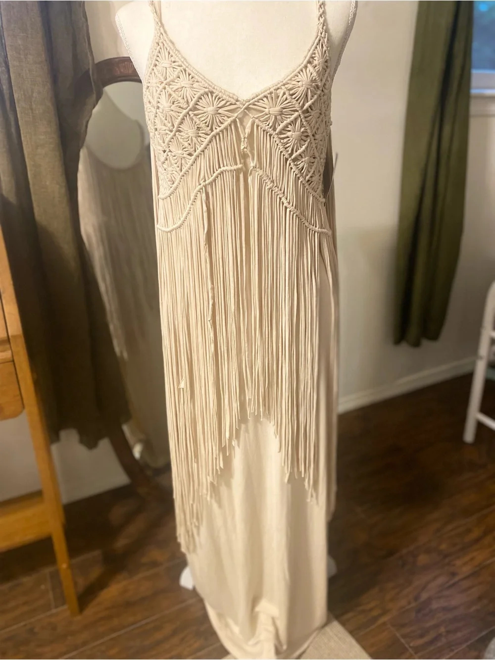 Boho fringe maxi dress - Picture 6 of 16